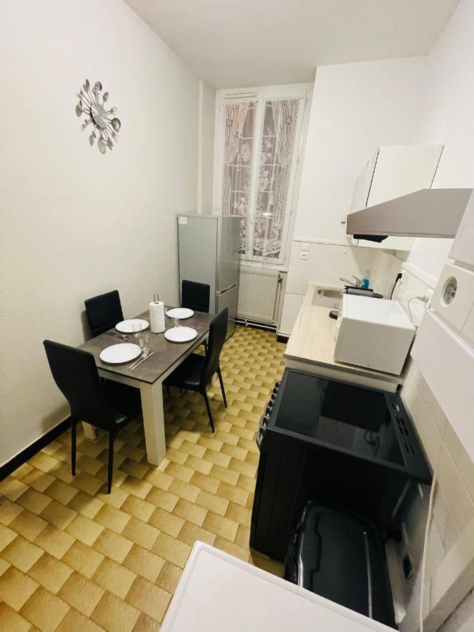 Appartement proche de la ville et du parc du Truchet Saint-Claude Extérieur photo