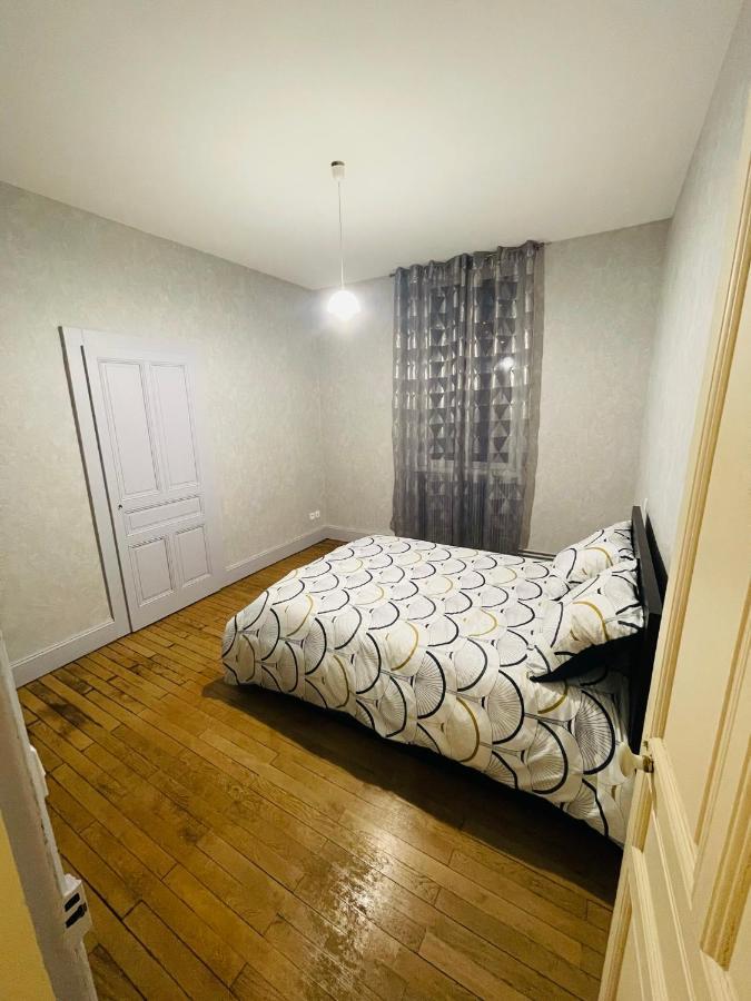 Appartement proche de la ville et du parc du Truchet Saint-Claude Extérieur photo
